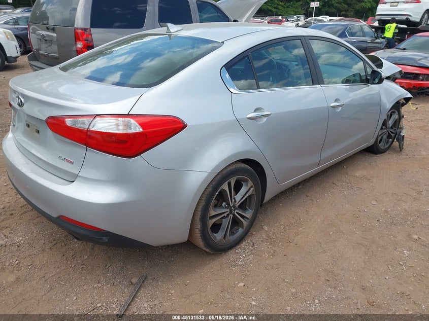 2015 Kia Forte VIN KNAFX4A84F5340567 IAAI salvage auction — FRONT END, Salvage (Alabama), sold $250 on 2026-07-08 (photo 4)