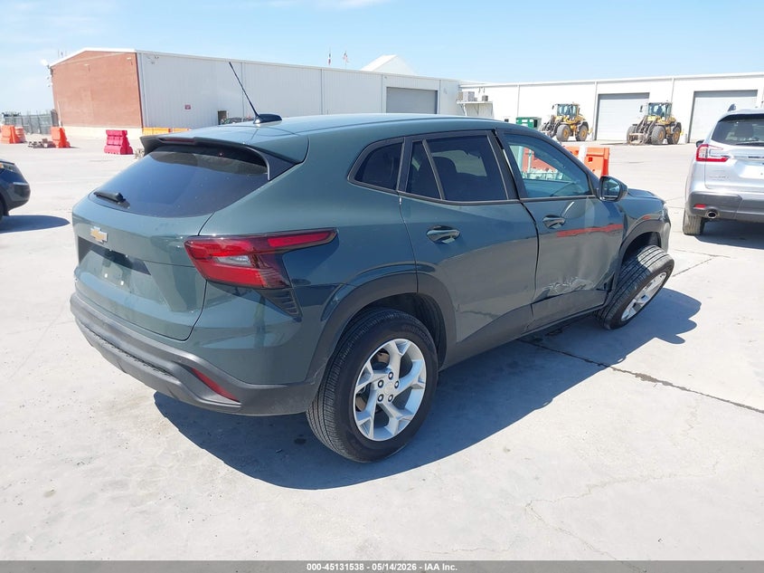 2026 Chevrolet Trax VIN KL77LFEP8TC118845 IAAI salvage auction — SIDE, Original (Texas), sold $7,400 on 2026-07-17 (photo 4)