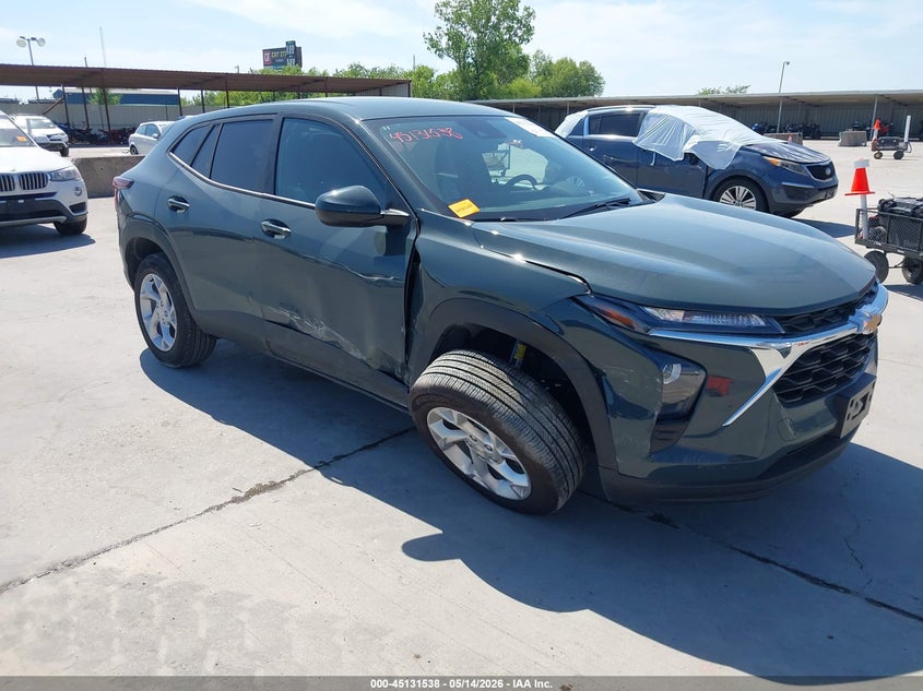 2026 Chevrolet Trax VIN KL77LFEP8TC118845 IAAI salvage auction — SIDE, Original (Texas), sold $7,400 on 2026-07-17 (photo 6)