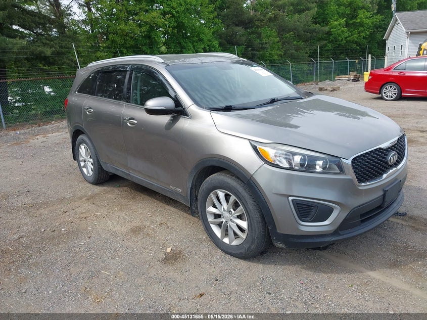 2016 Kia Sorento VIN 5XYPGDA58GG130690 IAAI salvage auction — NORMAL WEAR, Salvage (Texas), sold $550 on 2026-07-27 (photo 1)