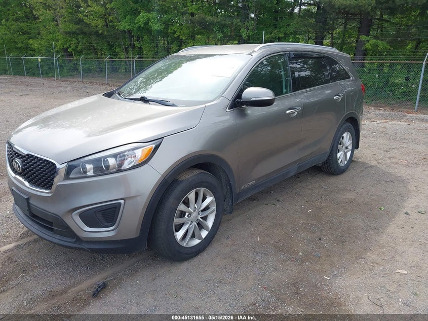 2016 Kia Sorento VIN 5XYPGDA58GG130690 IAAI salvage auction — NORMAL WEAR, Salvage (Texas), sold $550 on 2026-07-27 (photo 2)