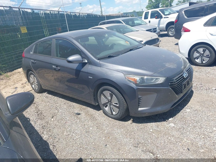 2018 Hyundai Ioniq hybrid VIN KMHC65LCXJU076023 IAAI salvage auction — NORMAL WEAR, Sf97 (Ohio), sold $10,650 on 2026-07-15 (photo 1)