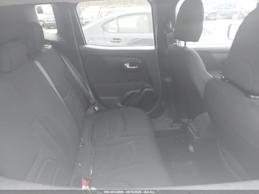 2019 Jeep Renegade VIN ZACNJBB10KPK46089 IAAI salvage auction — SIDE, Salvage (Massachusetts), sold $1,200 on 2026-08-11 (photo 8)