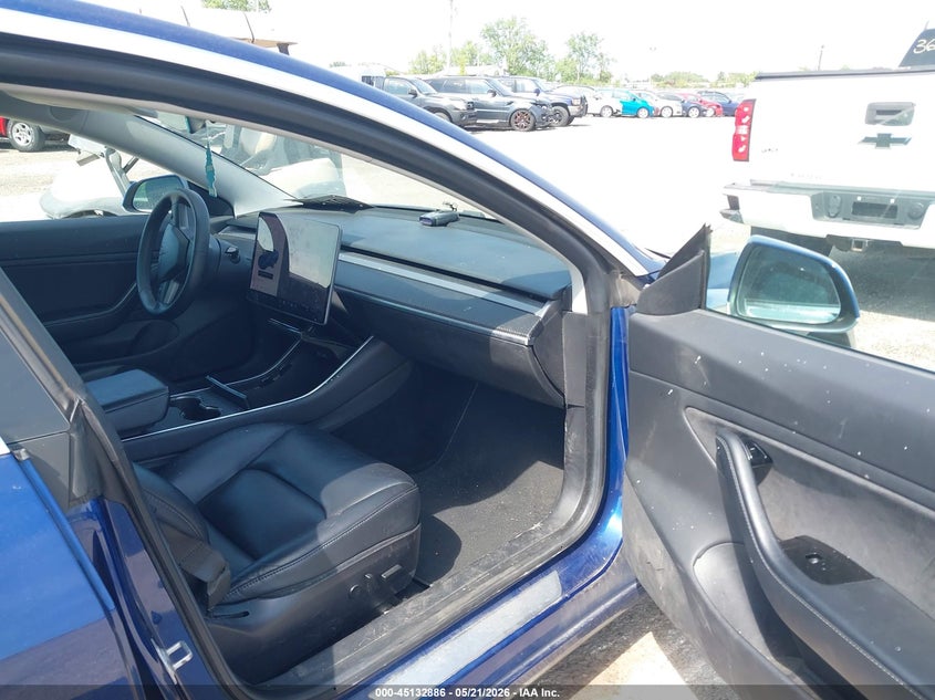 2019 Tesla Model 3 VIN 5YJ3E1EB9KF452712 IAAI salvage auction — LEFT REAR, Salvage (Illinois), sold $6,600 on 2026-07-23 (photo 5)
