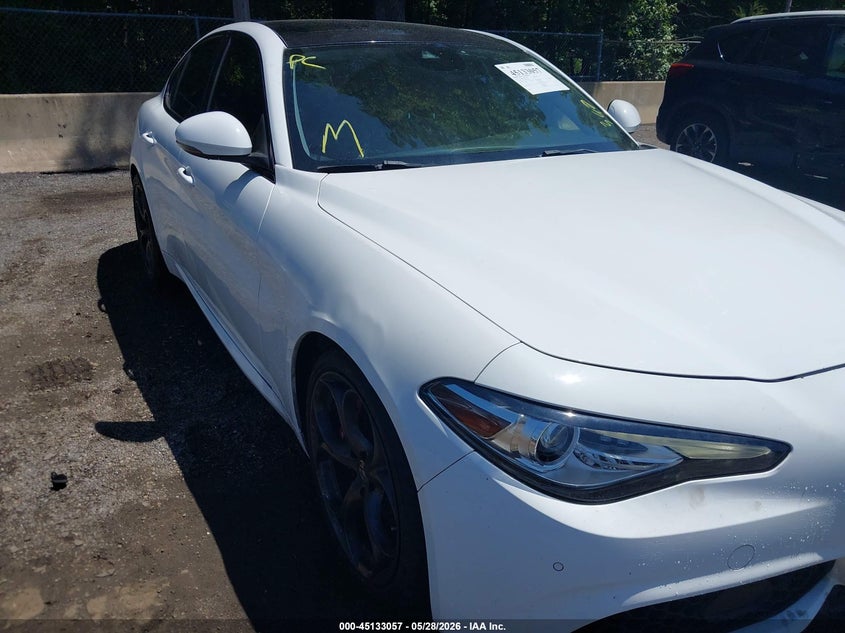 2017 Alfa romeo Giulia VIN ZARFAECN3H7543279 IAAI salvage auction — THEFT, Clear (Virginia), sold $1,100 on 2026-07-29 (photo 6)