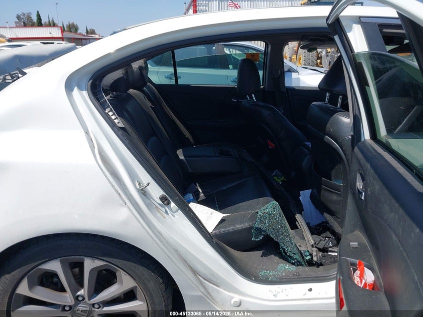 2014 Honda Accord VIN 1HGCR2F54EA115446 IAAI salvage auction — FRONT & REAR, Salvage (California), sold $1,150 on 2026-07-09 (photo 8)