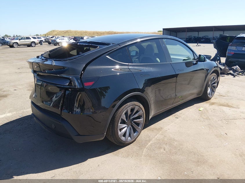 2026 Tesla Model y VIN 7SAYGDEE8TF605399 IAAI salvage auction — REAR END, Salvage (California), sold $23,650 on 2026-07-08 (photo 4)