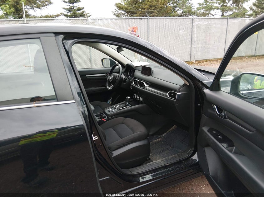 2019 Mazda Cx-5 VIN JM3KFBBMXK1621964 IAAI salvage auction — HAIL, Clear (Wisconsin), sold $7,700 on 2026-07-22 (photo 5)