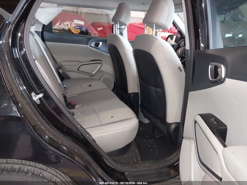 2023 Kia Soul VIN KNDJ33AU3P7865643 IAAI salvage auction — LEFT FRONT, Salvage (Oregon), sold $2,750 on 2026-07-09 (photo 8)
