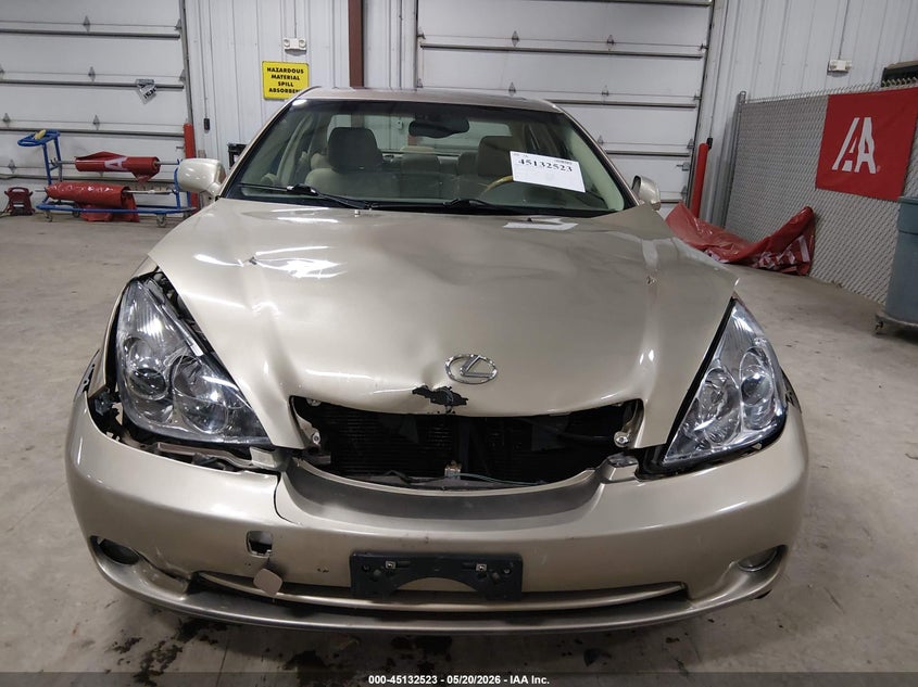 2005 Lexus ES VIN JTHBA30G355141268 IAAI salvage auction — FRONT & REAR, Salvage (Iowa), sold $500 on 2026-07-28 (photo 6)