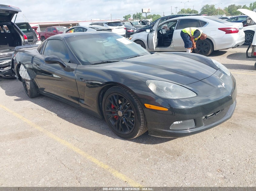 2011 Chevrolet Corvette VIN 1G1YE2DW0B5100130 — IAAI salvage auction photo