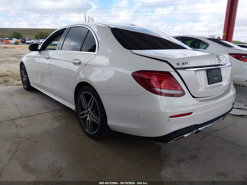 2017 Mercedes-benz E-klasse VIN WDDZF4JB4HA241200 IAAI salvage auction — REAR END, Rebuildable (Florida), sold $6,200 on 2026-07-09 (photo 3)