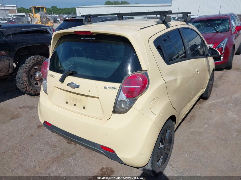 2013 Chevrolet Spark VIN KL8CD6S94DC539444 IAAI salvage auction — HAIL, Clear (Oklahoma), sold $900 on 2026-07-08 (photo 4)