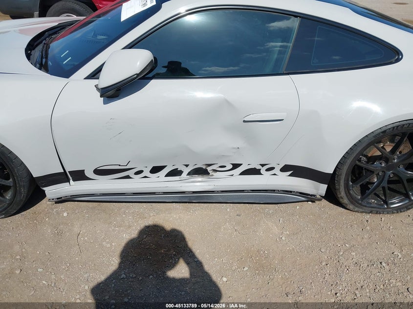 2020 Porsche 911 VIN WP0AB2A91LS225561 IAAI salvage auction — LEFT SIDE, Salvage (California), sold $62,250 on 2026-08-10 (photo 6)