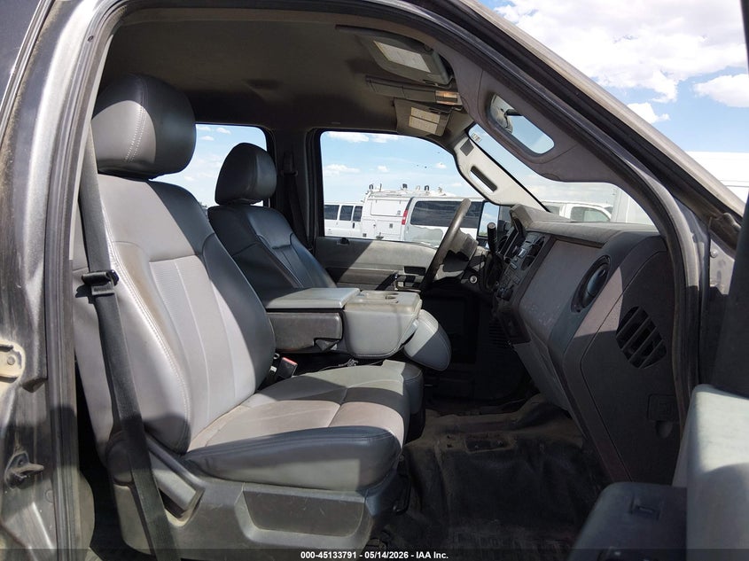 2014 Ford F-550 chassis VIN 1FD0W5HT5EEA27713 IAAI salvage auction — HAIL, Sf97 (Colorado), sold $17,200 on 2026-07-08 (photo 5)