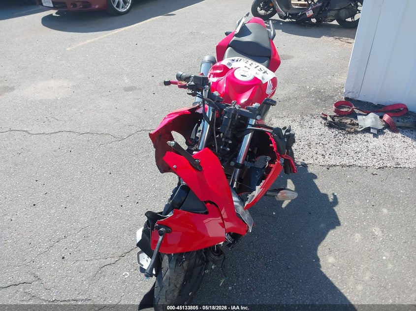 2015 Honda Cbr VIN MLHNC5104F5102970 IAAI salvage auction — ROLLOVER, Clear (Virginia), sold $75 on 2026-07-28 (photo 5)