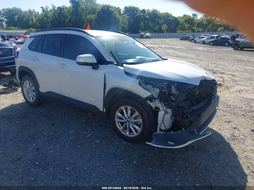 2023 Toyota Corolla cross VIN 7MUCAAAG9PV043521 — IAAI salvage auction photo