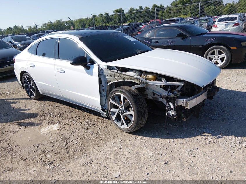 2021 Hyundai Sonata VIN 5NPEJ4J21MH120019 IAAI salvage auction — FRONT END, Salvage (Kentucky), sold $5,500 on 2026-07-29 (photo 1)