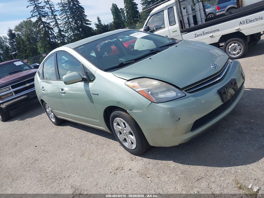 2008 Toyota Prius VIN JTDKB20U587717885 IAAI salvage auction — LEFT FRONT, Bill Of Sale (Washington), sold $1,100 on 2026-07-08 (photo 1)