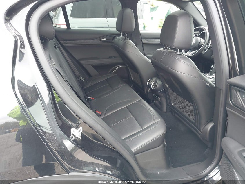2022 Alfa romeo Stelvio VIN ZASPAKAN5N7D29915 IAAI salvage auction — LEFT FRONT, Salvage (Massachusetts), sold $9,000 on 2026-07-24 (photo 8)