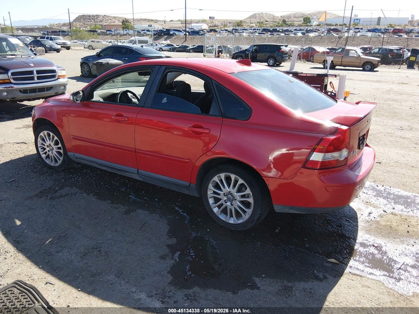 2007 Volvo S40 VIN YV1MS382272283772 IAAI salvage auction — RIGHT SIDE, Salvage (New Mexico), sold $200 on 2026-08-03 (photo 3)