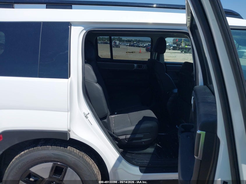 2025 Hyundai Santa fe VIN 5NMP24G13SH043426 IAAI salvage auction — FRONT END, Salvage (Texas), sold $9,300 on 2026-07-30 (photo 8)