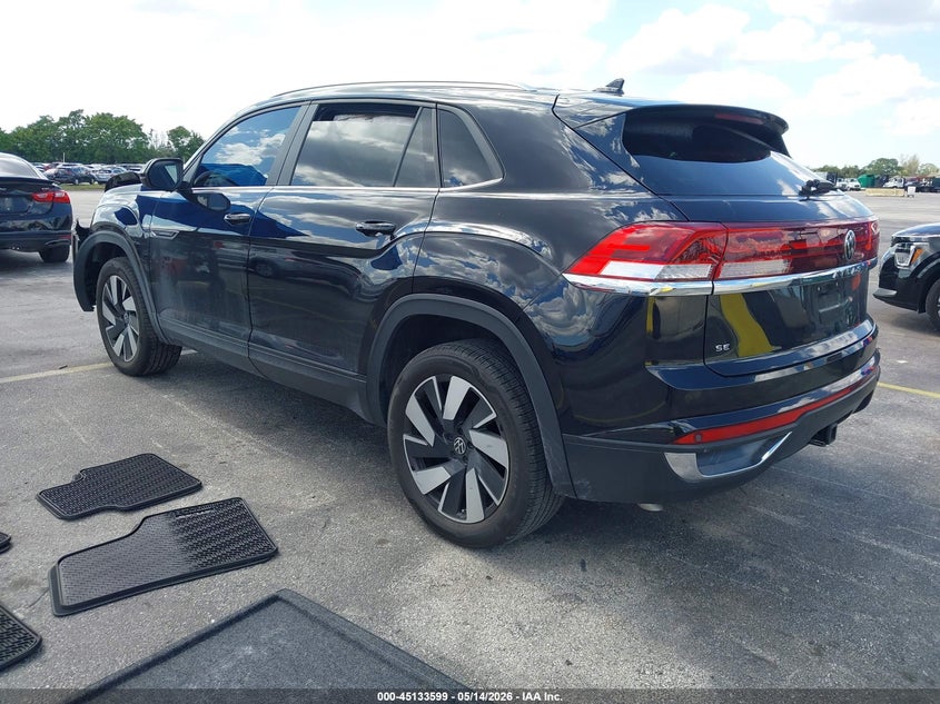 2024 Volkswagen Atlas cross sport VIN 1V2WE2CA2RC246280 IAAI salvage auction — FRONT END, Rebuildable (Florida), sold $4,050 on 2026-08-01 (photo 3)