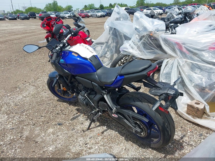 2025 Yamaha VIN JYARM48E2SA002263 IAAI salvage auction — LEFT FRONT, Salvage (Illinois), sold $4,400 on 2026-07-15 (photo 3)