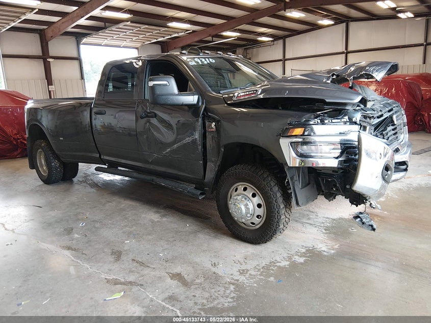 2025 Ram 3500 VIN 3C63RRGLXSG520199 IAAI salvage auction — FRONT END, Salvage (Louisiana), sold $10,000 on 2026-07-29 (photo 1)