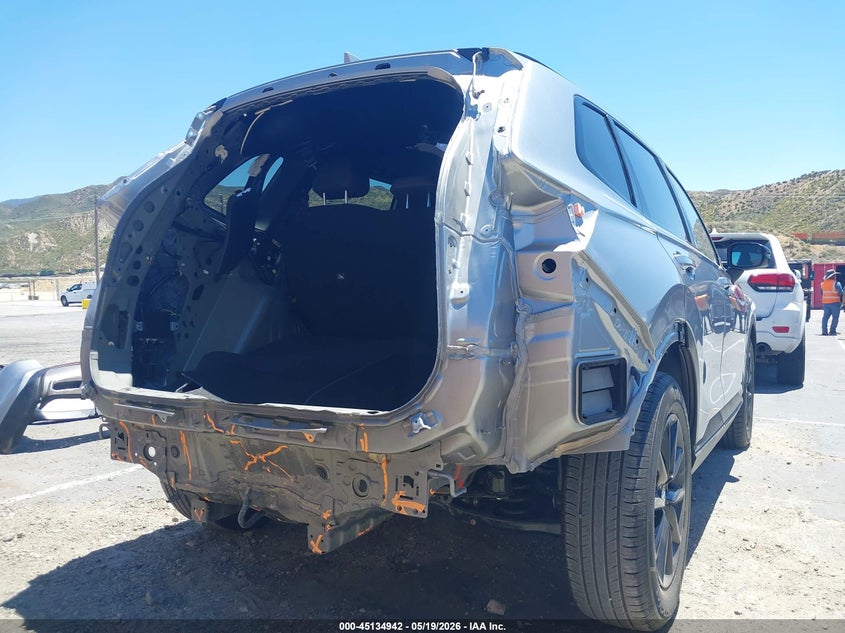 2026 Honda Cr-v VIN 7FARS5H82TE015750 IAAI salvage auction — REAR END, Salvage (California), sold $17,050 on 2026-07-20 (photo 4)
