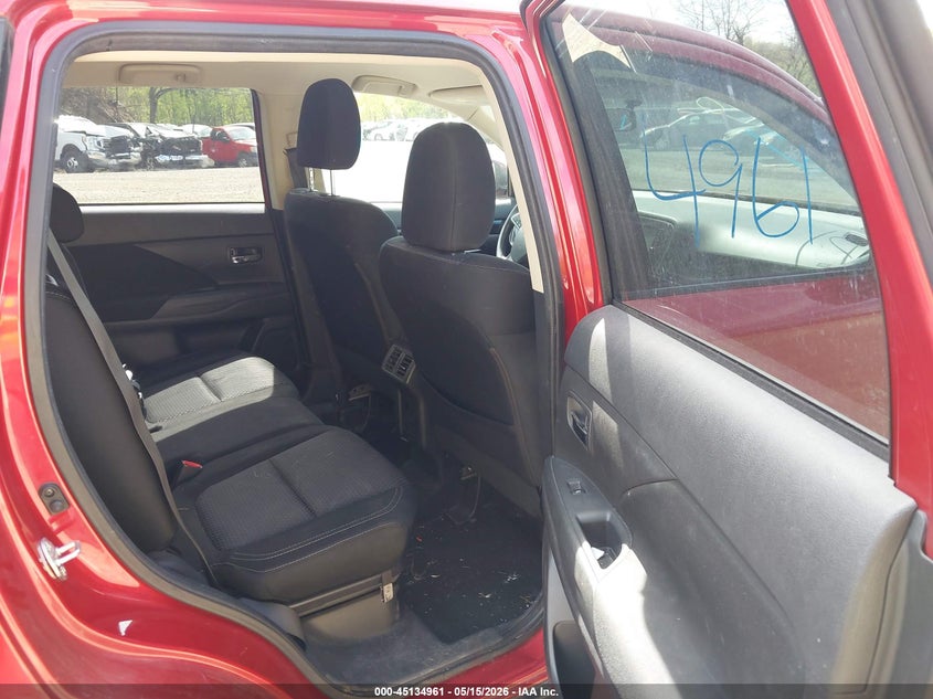 2019 Mitsubishi Outlander VIN JA4AZ3A38KZ012930 IAAI salvage auction — FRONT END, Salvage (Pennsylvania), sold $3,050 on 2026-07-14 (photo 8)