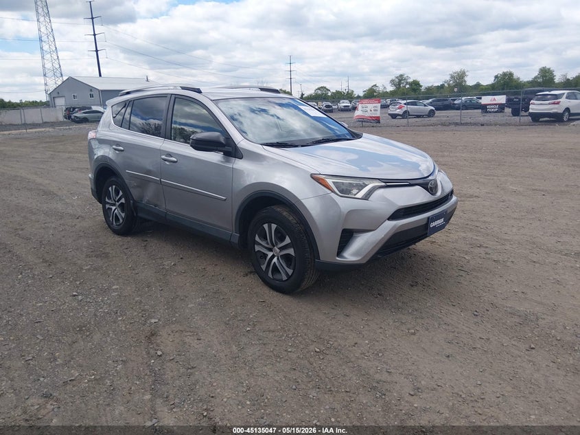 2018 Toyota Rav 4 VIN JTMBFREV2JJ202060 IAAI salvage auction — RIGHT SIDE, Salvage (Delaware), sold $6,100 on 2026-07-06 (photo 1)