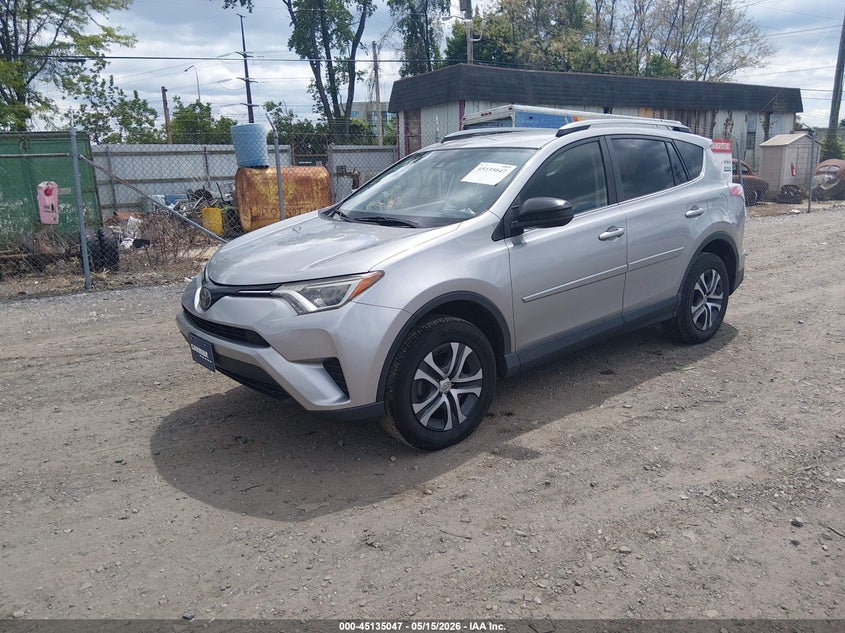 2018 Toyota Rav 4 VIN JTMBFREV2JJ202060 IAAI salvage auction — RIGHT SIDE, Salvage (Delaware), sold $6,100 on 2026-07-06 (photo 2)