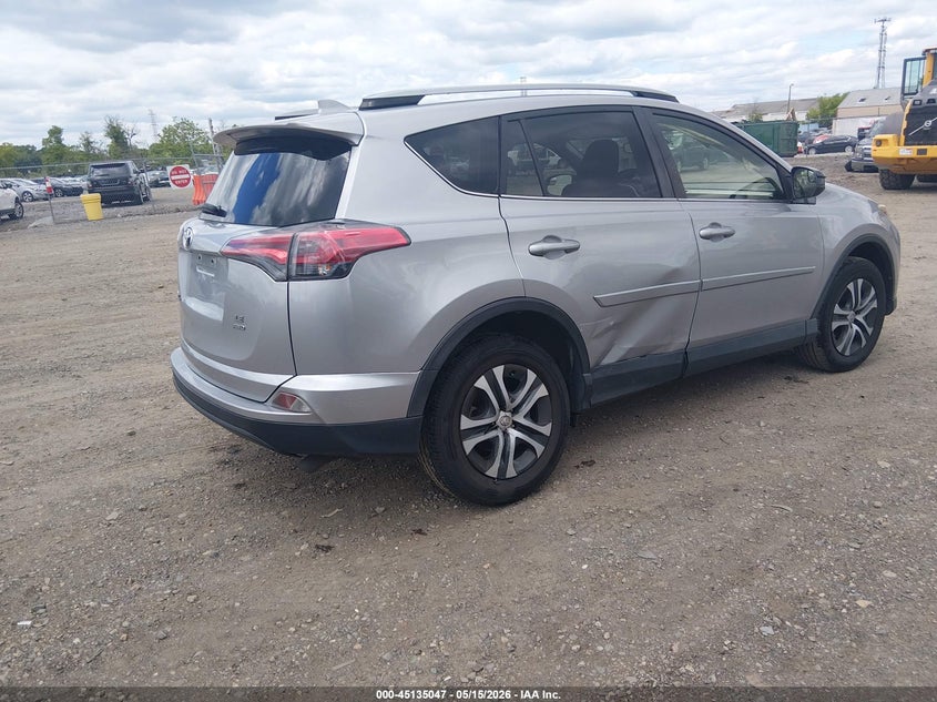 2018 Toyota Rav 4 VIN JTMBFREV2JJ202060 IAAI salvage auction — RIGHT SIDE, Salvage (Delaware), sold $6,100 on 2026-07-06 (photo 4)
