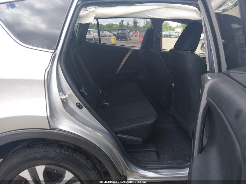 2018 Toyota Rav 4 VIN JTMBFREV2JJ202060 IAAI salvage auction — RIGHT SIDE, Salvage (Delaware), sold $6,100 on 2026-07-06 (photo 8)