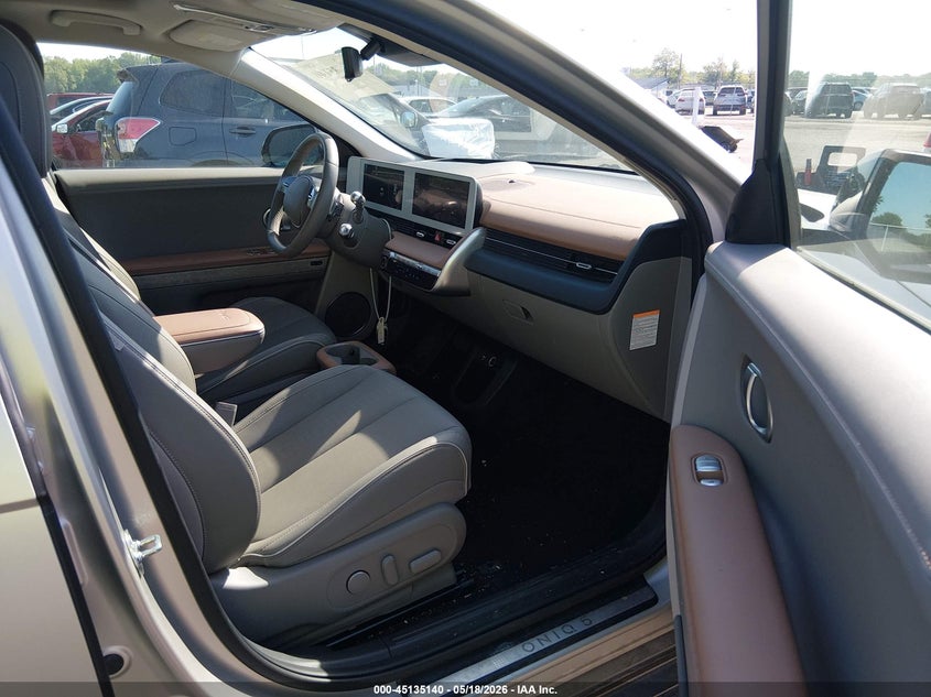 2024 Hyundai Ioniq 5 VIN KM8KRDDF6RU276379 IAAI salvage auction — FRONT & REAR, Salvage (New Jersey), sold $13,600 on 2026-07-27 (photo 5)
