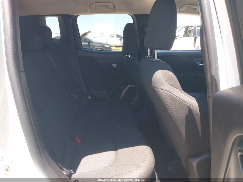 2017 Jeep Renegade VIN ZACCJAAB9HPE65852 IAAI salvage auction — RIGHT SIDE, Salvage (California), sold $2,250 on 2026-07-29 (photo 8)