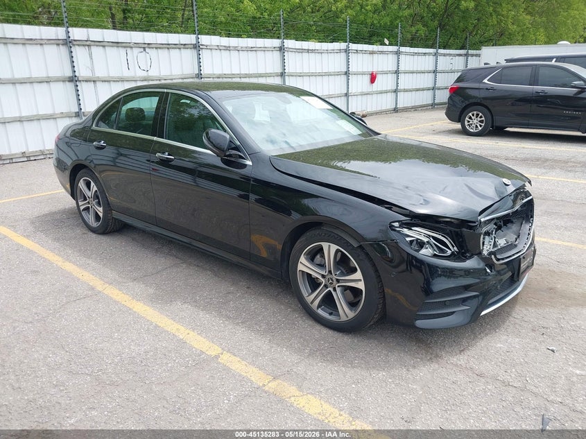 2018 Mercedes-benz E-klasse VIN WDDZF4KB3JA347593 IAAI salvage auction — FRONT END, Clear (Michigan), sold $10,100 on 2026-07-06 (photo 1)