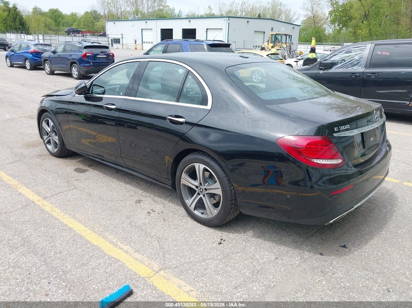 2018 Mercedes-benz E-klasse VIN WDDZF4KB3JA347593 IAAI salvage auction — FRONT END, Clear (Michigan), sold $10,100 on 2026-07-06 (photo 3)