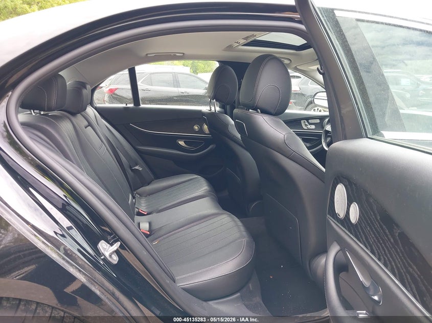 2018 Mercedes-benz E-klasse VIN WDDZF4KB3JA347593 IAAI salvage auction — FRONT END, Clear (Michigan), sold $10,100 on 2026-07-06 (photo 8)