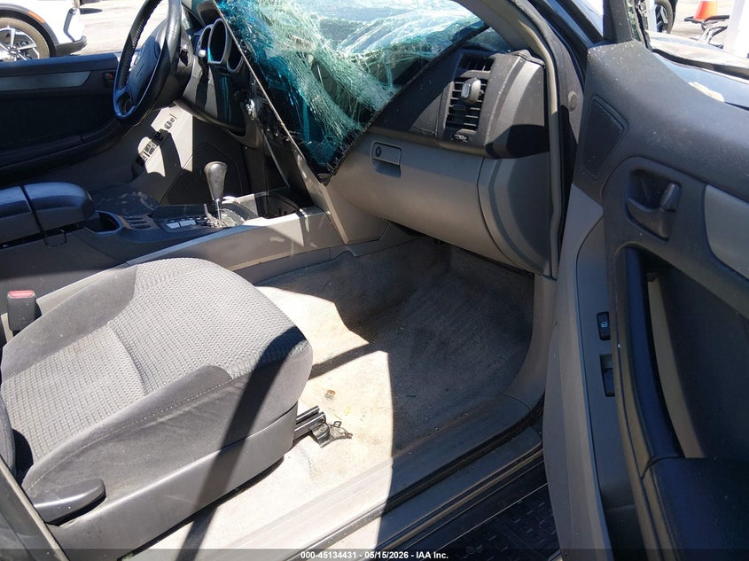 2004 Toyota 4runner VIN JTEBU14R340045592 IAAI salvage auction — ROLLOVER, Salvage (South Carolina), sold $250 on 2026-07-29 (photo 5)