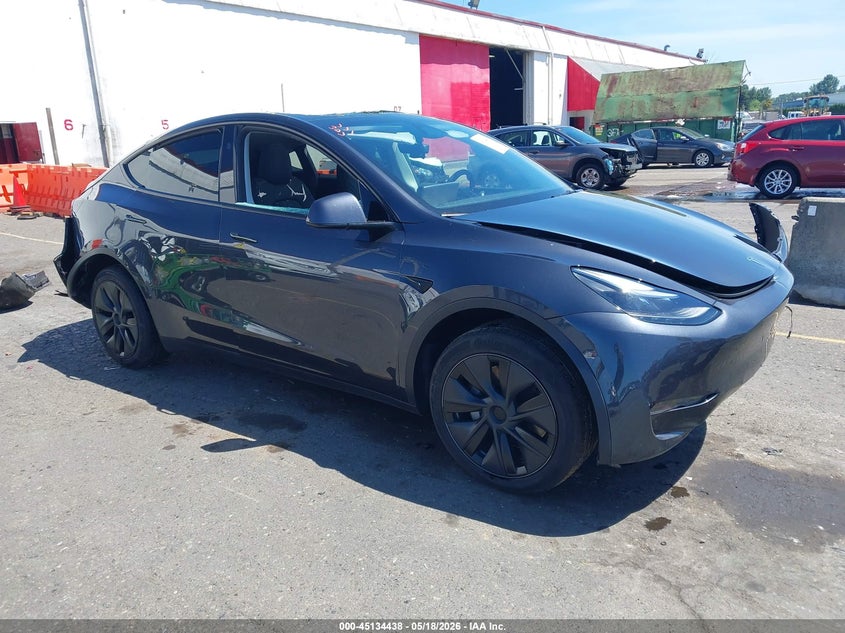 2025 Tesla Model y VIN 7SAYGDEE2SA355525 IAAI salvage auction — FRONT & REAR, Salvage Title, sold $13,350 on 2026-07-23 (photo 1)