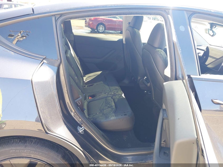 2025 Tesla Model y VIN 7SAYGDEE2SA355525 IAAI salvage auction — FRONT & REAR, Salvage Title, sold $13,350 on 2026-07-23 (photo 8)