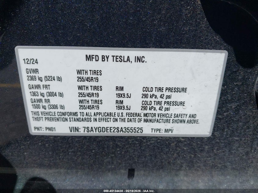 2025 Tesla Model y VIN 7SAYGDEE2SA355525 IAAI salvage auction — FRONT & REAR, Salvage Title, sold $13,350 on 2026-07-23 (photo 9)