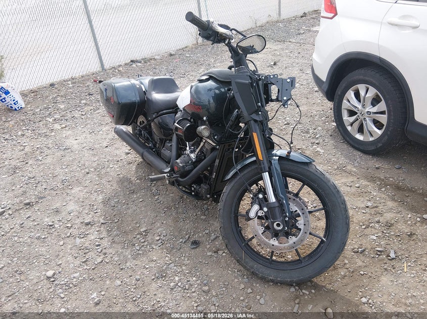 2025 Harley-davidson Low rider VIN 1HD1YXA14SB028600 IAAI salvage auction — SIDE, Salvage (Montana), sold $11,000 on 2026-09-09 (photo 1)