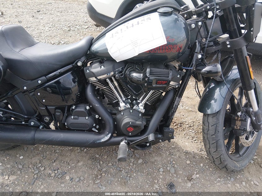 2025 Harley-davidson Low rider VIN 1HD1YXA14SB028600 IAAI salvage auction — SIDE, Salvage (Montana), sold $11,000 on 2026-09-09 (photo 8)