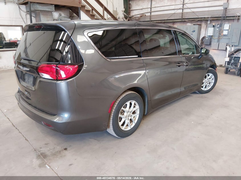2022 Chrysler Voyager VIN 2C4RC1CG0NR127793 IAAI salvage auction — NORMAL WEAR, Sf97 (Alabama), sold $14,400 on 2026-07-16 (photo 4)