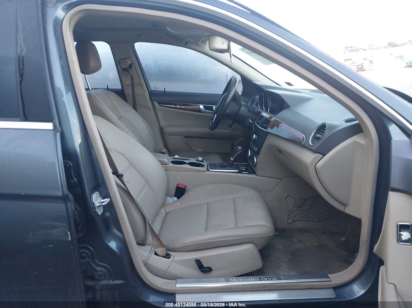2013 Mercedes-benz C-klasse VIN WDDGF8AB9DR288104 IAAI salvage auction — FRONT END, Salvage (Georgia), sold $1,150 on 2026-08-05 (photo 5)