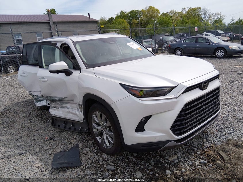 2025 Toyota Highlander VIN 5TDAAAA53SS028795 IAAI salvage auction — RIGHT SIDE, Salvage Title, sold $22,000 on 2026-07-29 (photo 1)