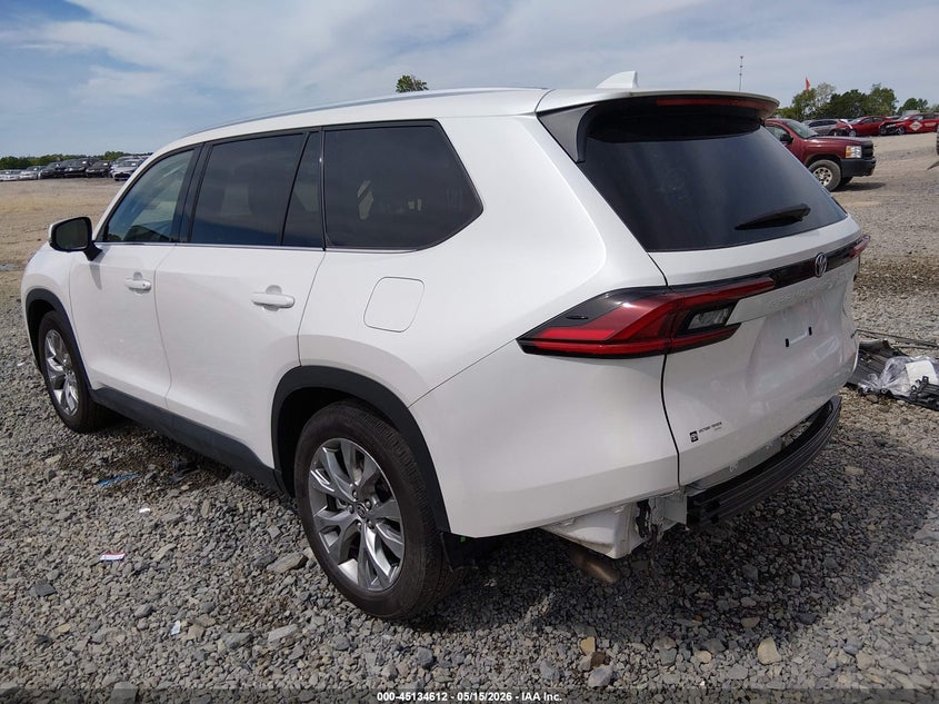 2025 Toyota Highlander VIN 5TDAAAA53SS028795 IAAI salvage auction — RIGHT SIDE, Salvage Title, sold $22,000 on 2026-07-29 (photo 3)
